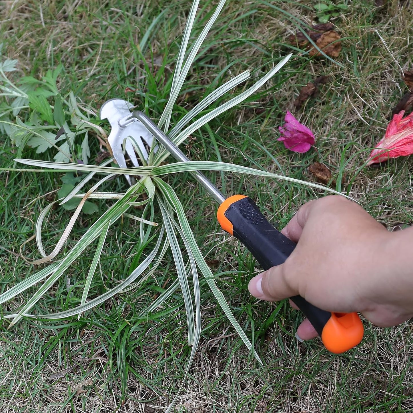 Effortless Weeding with Our Premium Portable Garden Weeder Tool - Perfect for Vegetable Gardening and Backyard Planting!